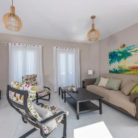 Euphoria Escape Apartment